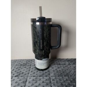 Stanley x Calia 40oz  Flowstate Quencher H2.0 Tumbler Black Serpent NEW Limited